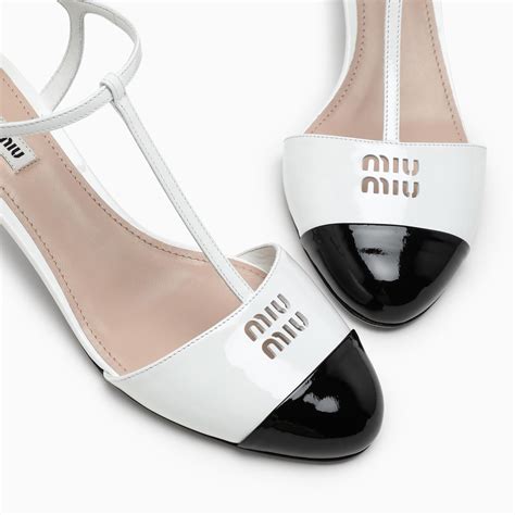 miu miu white pumps